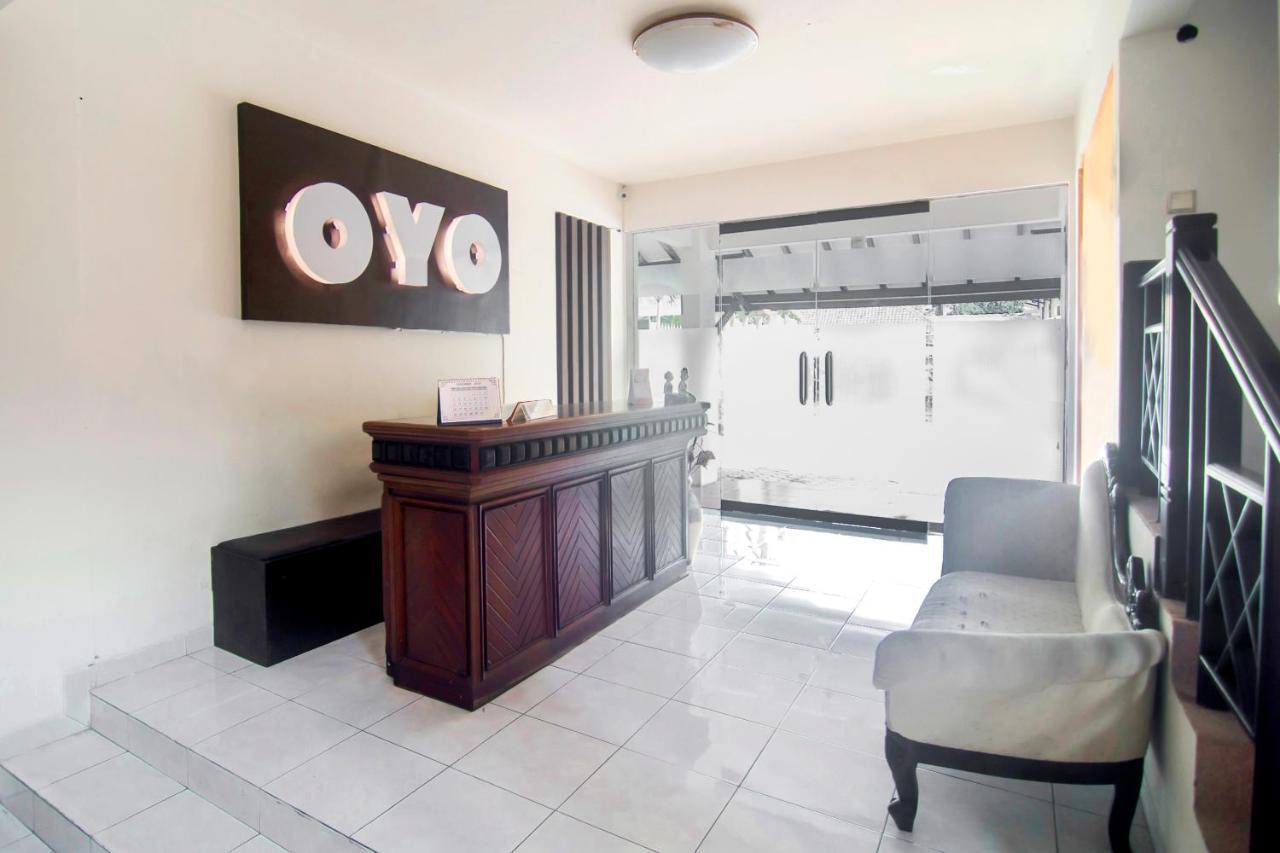 ホテル Oyo 201 Emdi House Timoho ジョグジャカルタ エクステリア 写真